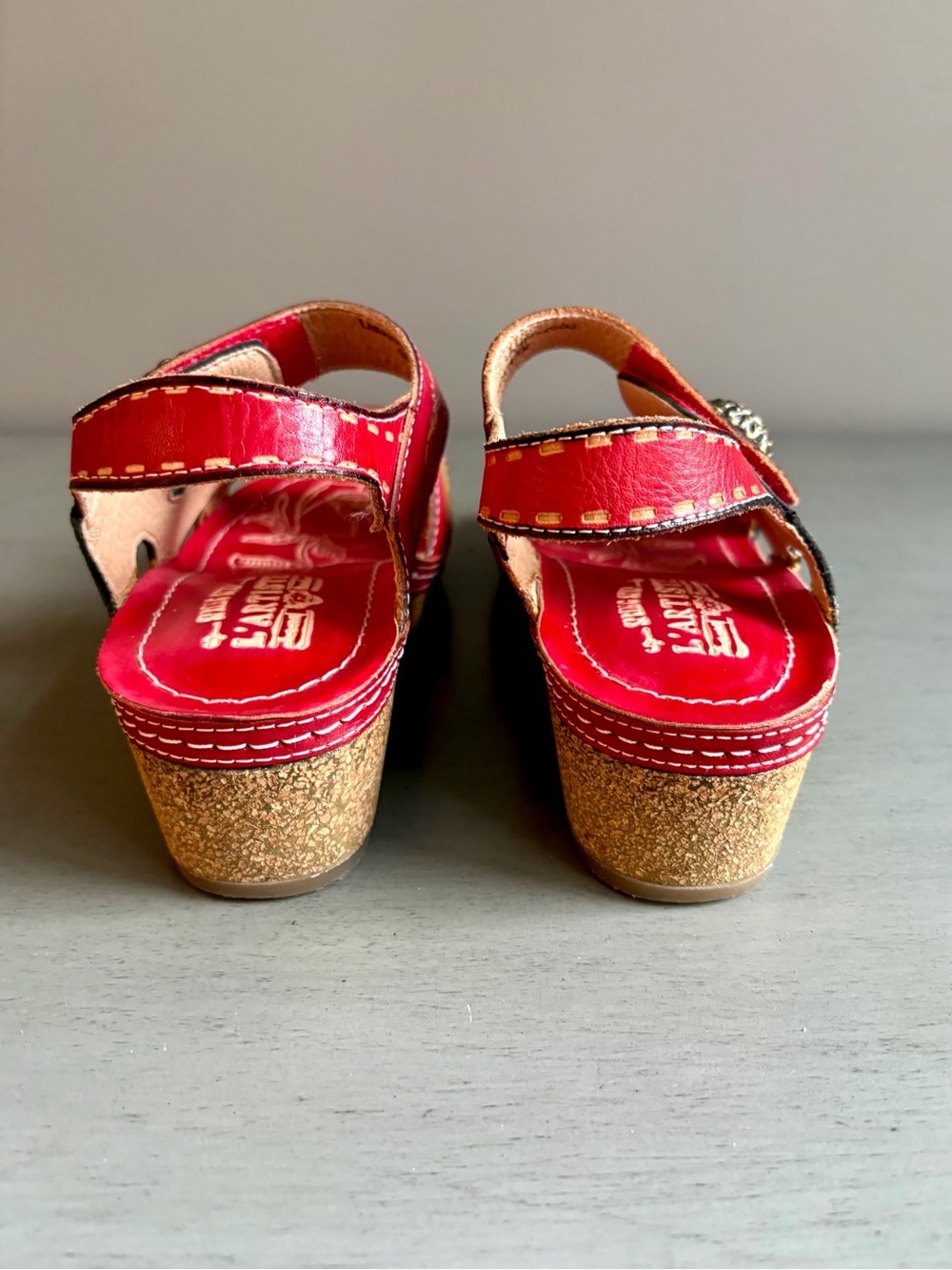 L'Artiste Spring Step Lanaffi Red Leather Embossed Wedge Sandal Sz 36 (US 5.5/6) - Picture 7 of 15